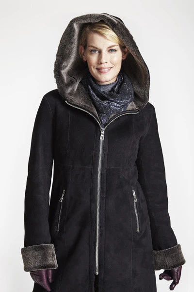 Women Hooded Sheepskin Coat