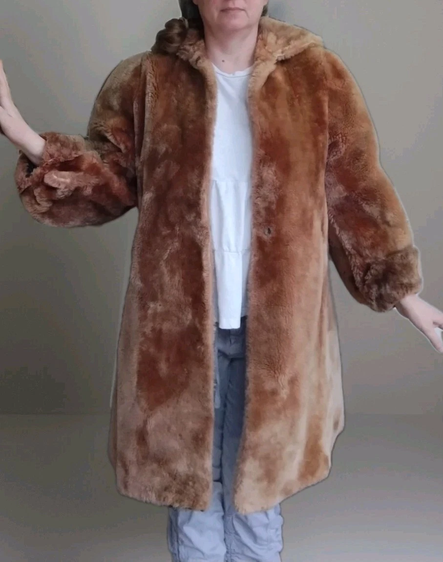 1950s Harrods Ladies Sheepskin Coat